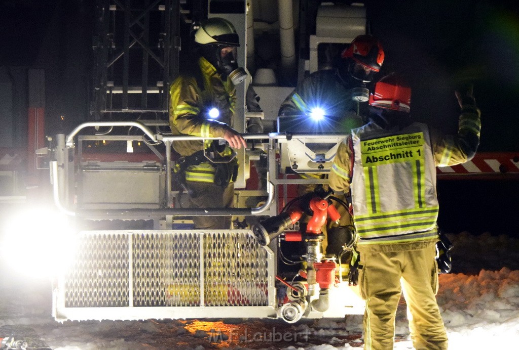 Grossfeuer Einfamilienhaus Siegburg Muehlengrabenstr P0651.JPG - Miklos Laubert